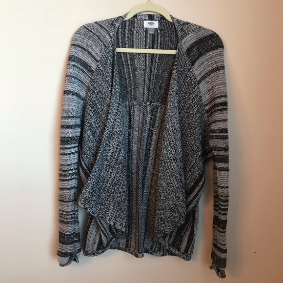 Old Navy Sweaters - Old Navy Space Dye Cardigan in Black